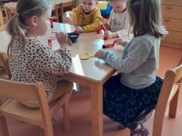 Otvírání studánek - Sluníčka