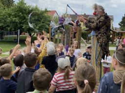 DIVOLOĎ - bublinková show