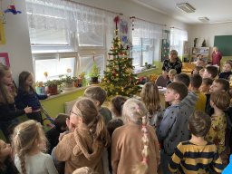 Vánoční nadílka ve školní družině